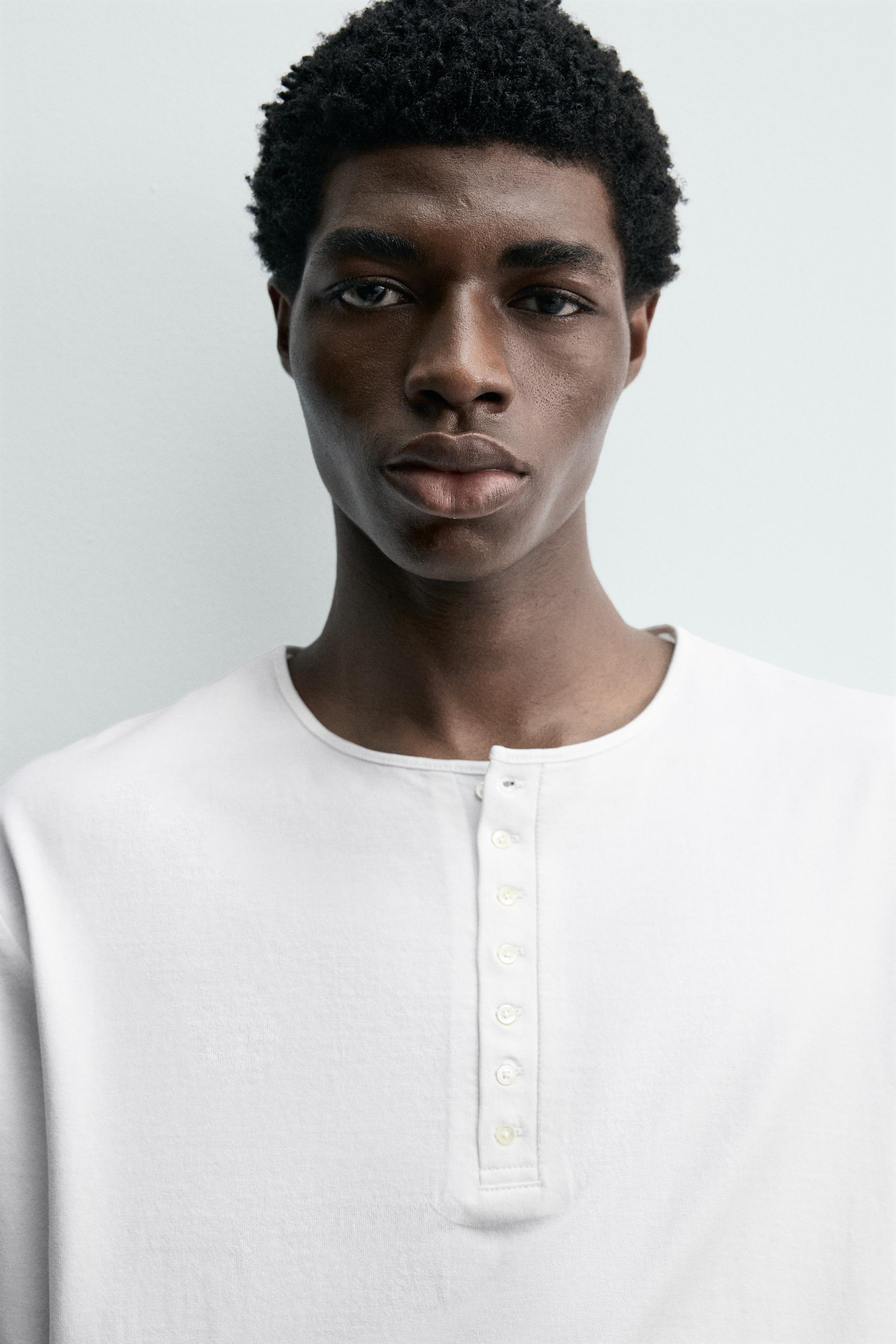 HAUT À COL TUNISIEN